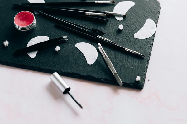 Dicas de confiança: arrase com saias midi em qualquer ocasião!